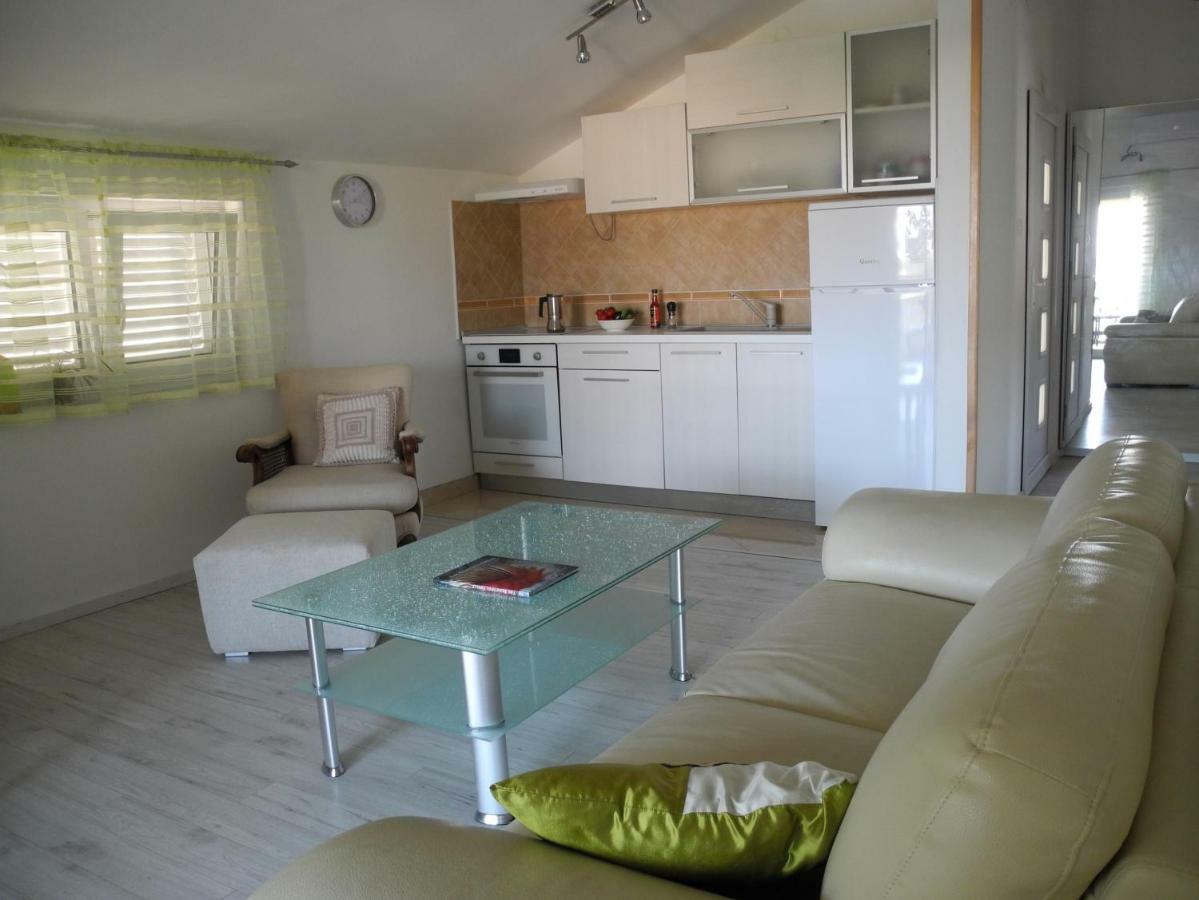 Villa Ines Jezera Extérieur photo